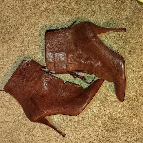 Pour La Victorie Ladies Onyx Bootie in Cognac Sz 8.5 - Picture 3 of 6